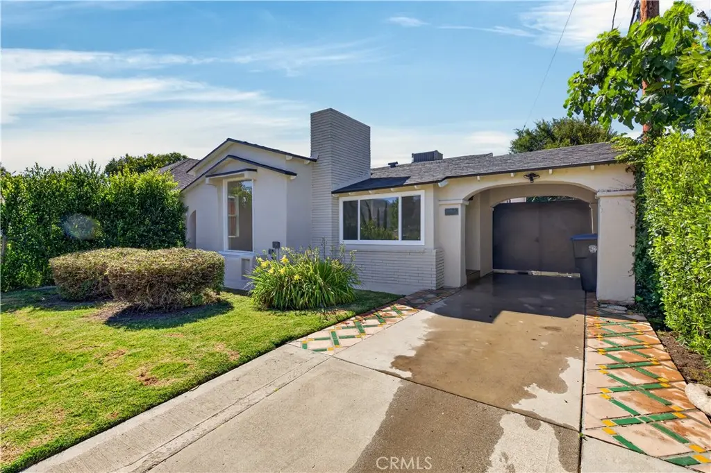 1713 W Alameda Avenue, Burbank, CA 91506 - #1