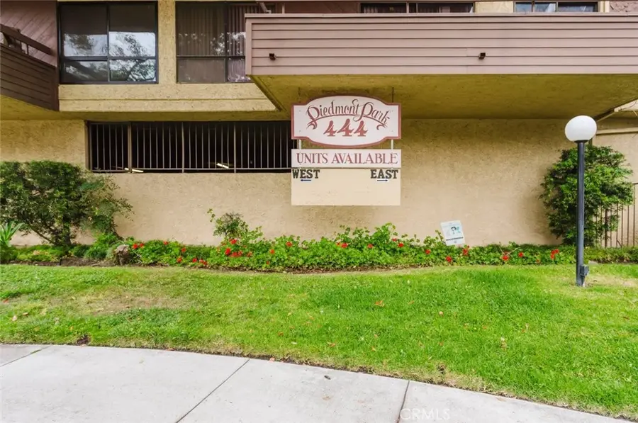 444 Piedmont Avenue #129, Glendale, CA 91206 - #3