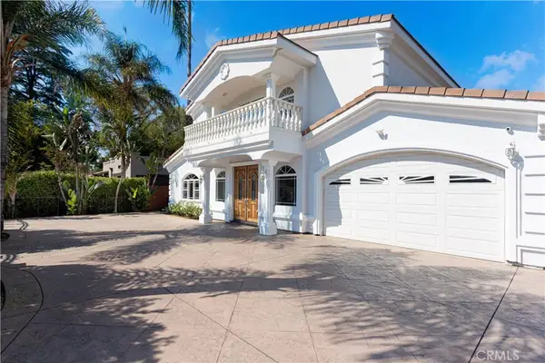5449 Woodman Avenue, Sherman Oaks, CA 91401