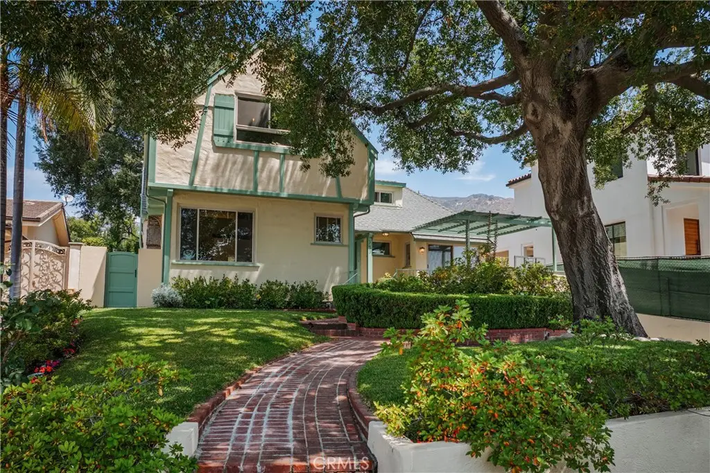 343 Spencer Street, Glendale, CA 91202 - #1