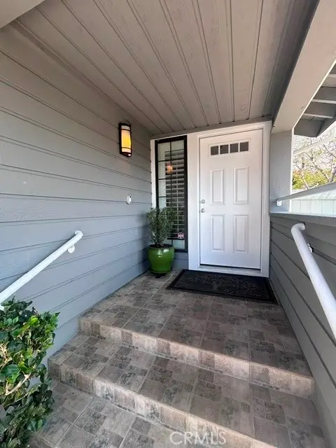 2607 Dove Creek Lane #B, Pasadena, CA 91107