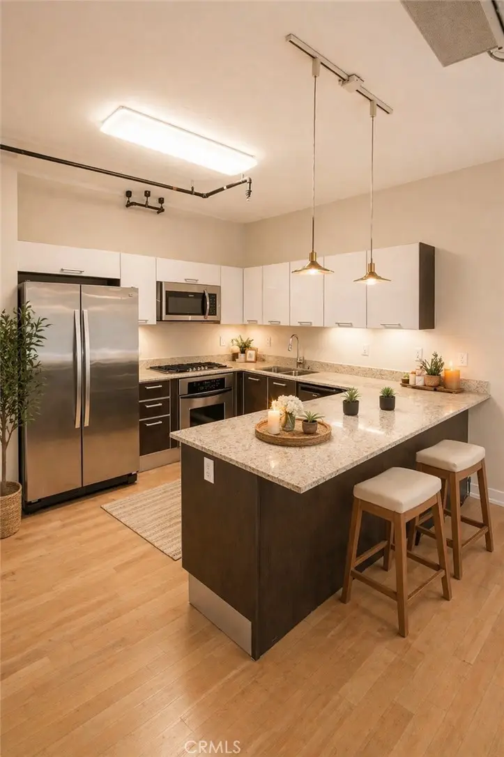 645 W 9th, Los Angeles, CA 90015 - #3