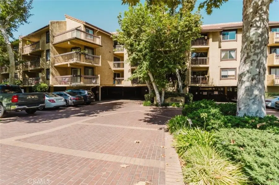 3481 Stancrest Drive #334, Glendale, CA 91208 - #2
