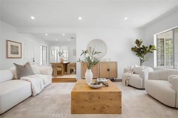 9506 Sandusky Avenue, Los Angeles, CA 91331