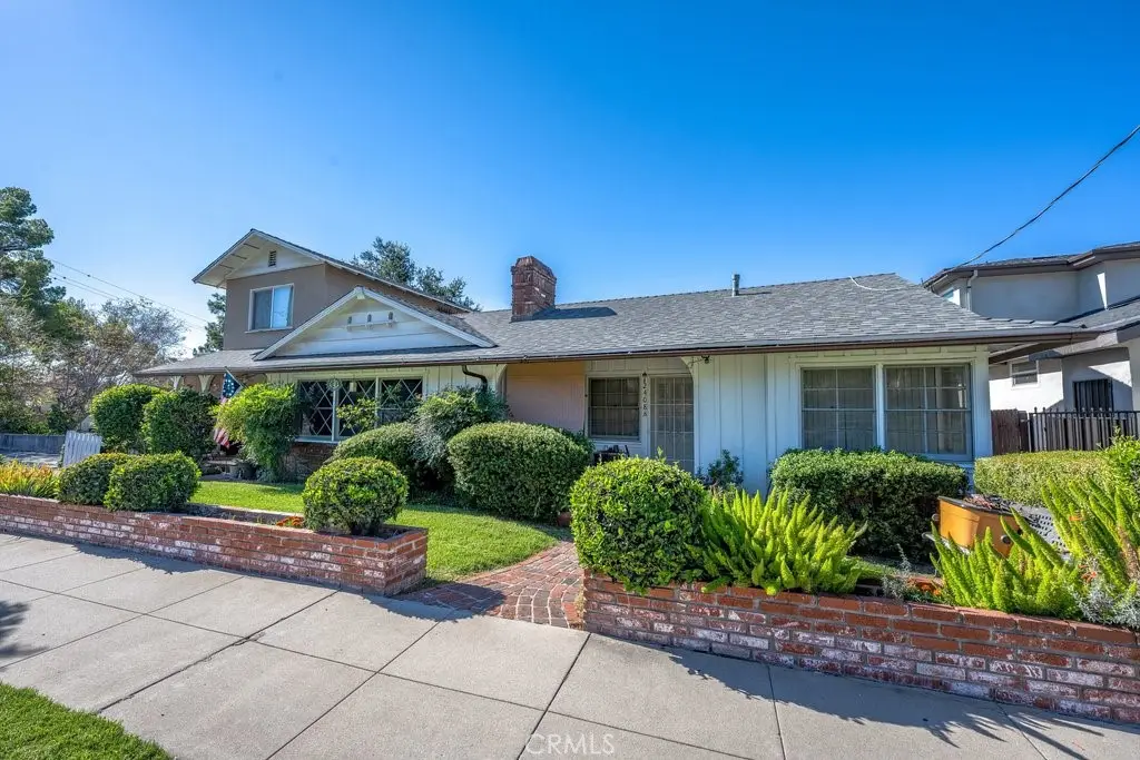 2404 Montrose Avenue, Montrose, CA 91020 - #1