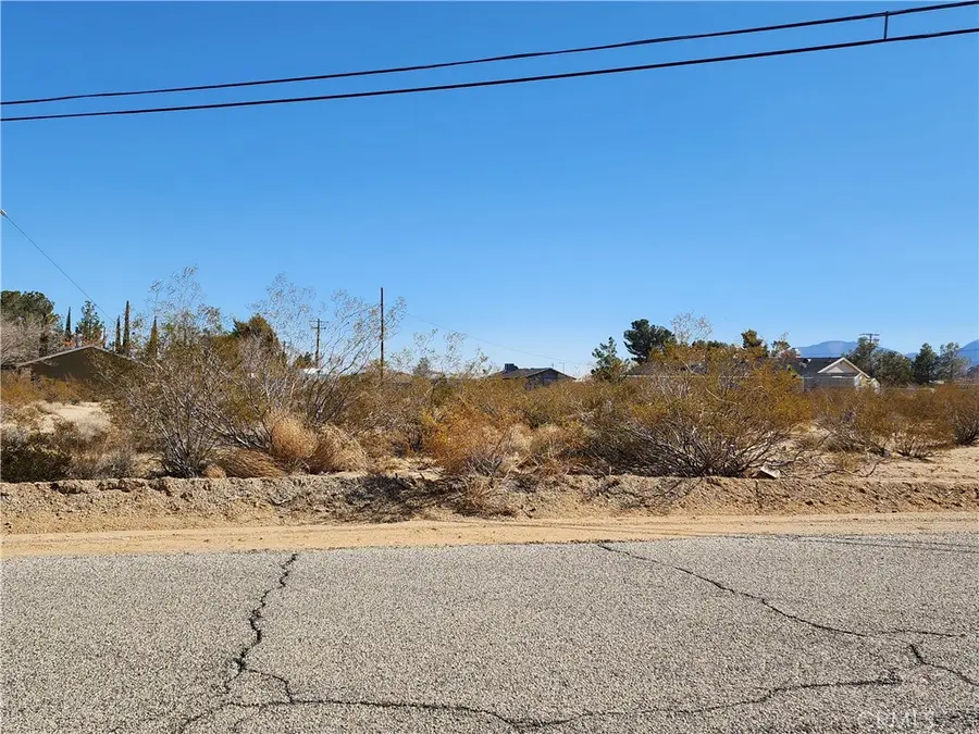 502 Clark Road, Lucerne Valley, CA 92356 - Image #2