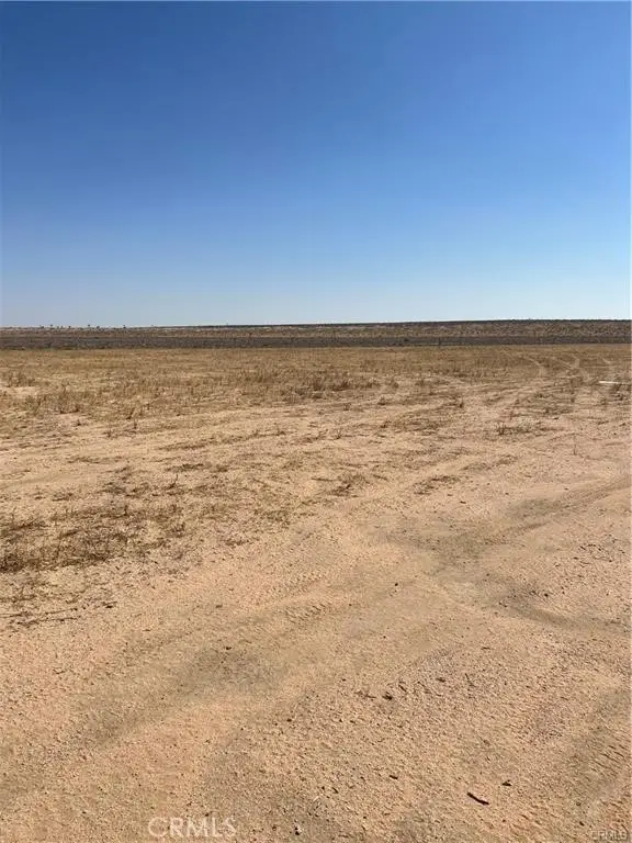 1 N Buckthorne Road, Helendale, CA 92342 - Image #2