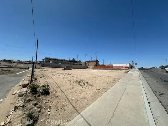204 W Main Street, Barstow, CA 92311 - #2