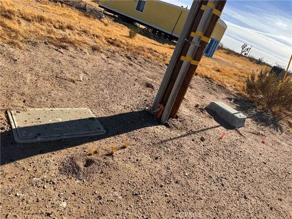 12729 Rochester Road, Phelan, CA 92371