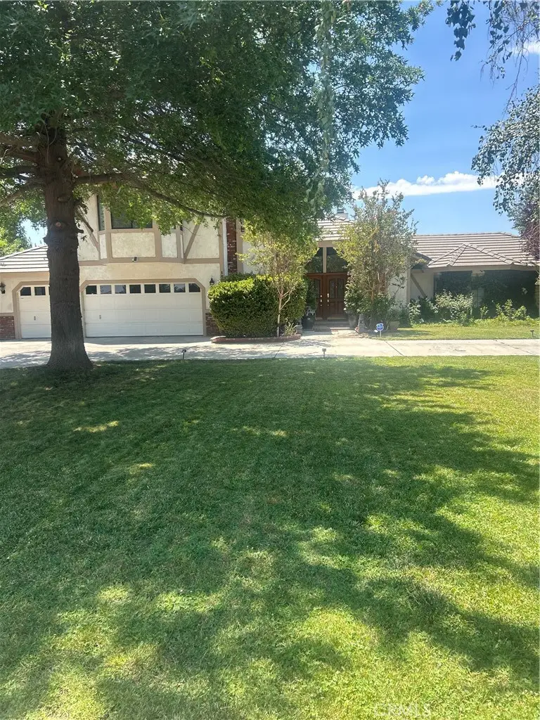 18995 Appaloosa Road, Apple Valley, CA 92308 - Image #1