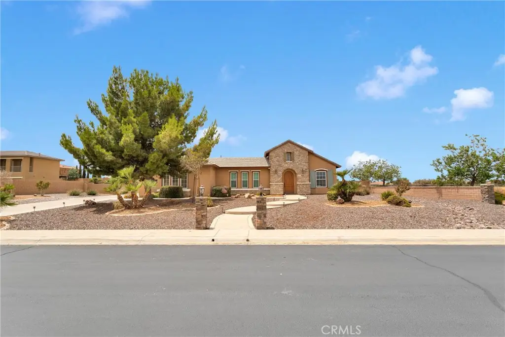 12982 Topsham, Apple Valley, CA 92308 - #1