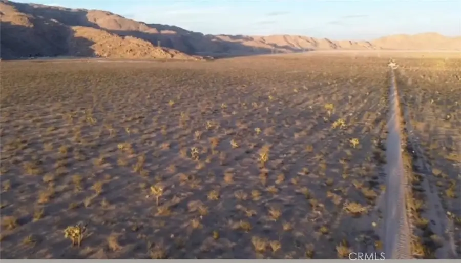 12 Canyon View Road, Apple Valley, CA 92308 - #2