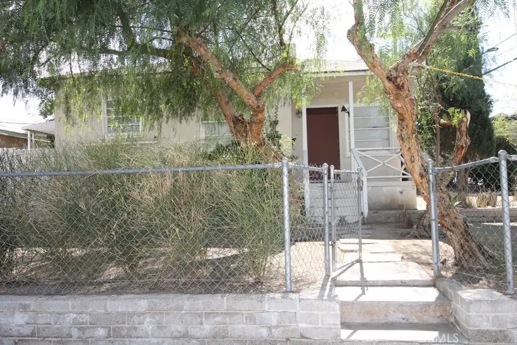 100 E Desert View, Barstow, CA 92311 - #1