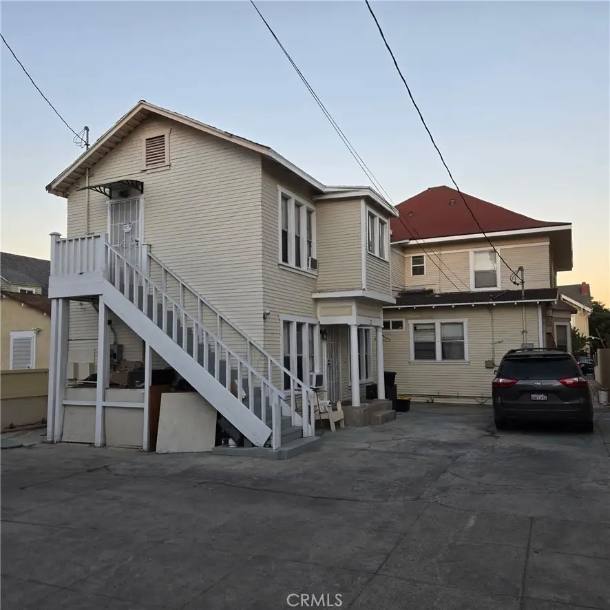 1211 Elden Ave., Los Angeles, CA 90006 - #1