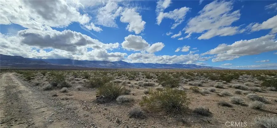 800 Donaldson Road, Lucerne Valley, CA 92356 - Image #2