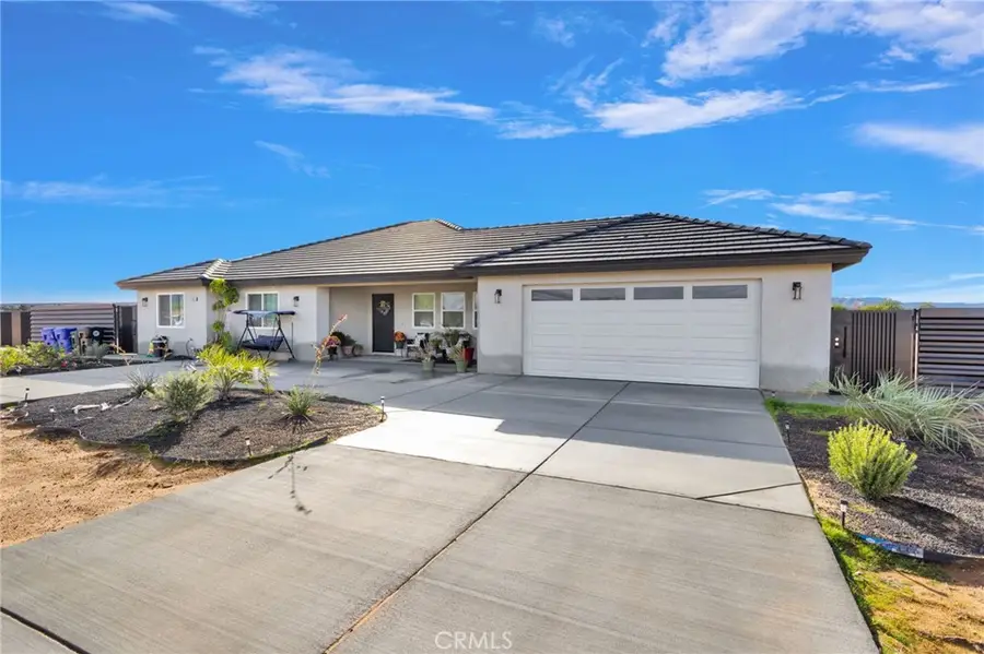 21533 Del Oro Road, Apple Valley, CA 92307 - #2