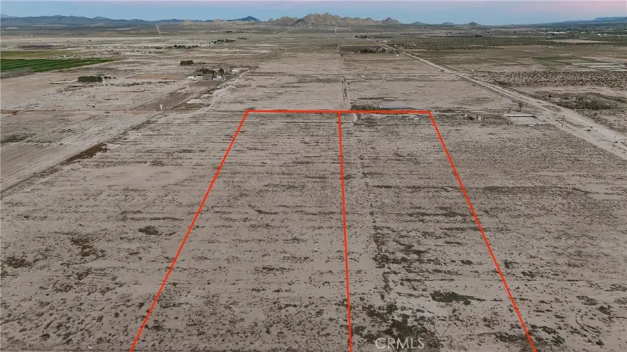 793 Locust Avenue, Lucerne Valley, CA 92356 - #2