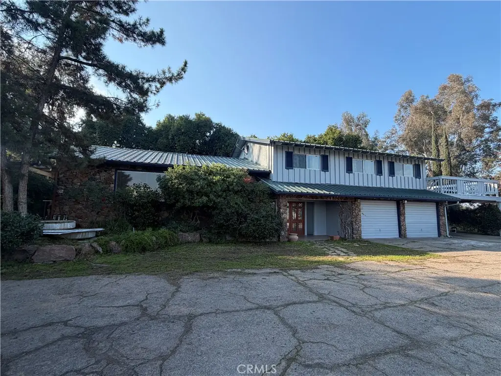 1072 E Worth, Porterville, CA 93257 - Image #1