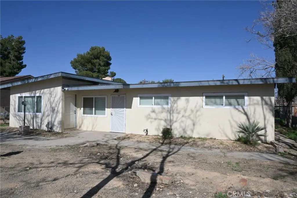 16300 Live Oak, Hesperia, CA 92345 - Image #1