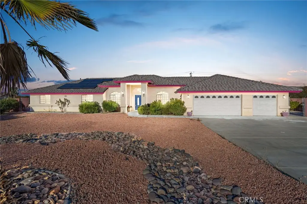 16460 Malahat, Apple Valley, CA 92307 - #1