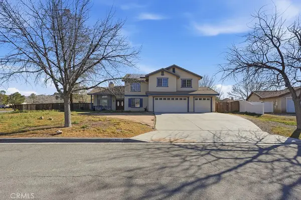 16261 Lake View Lane, Apple Valley, CA 92307