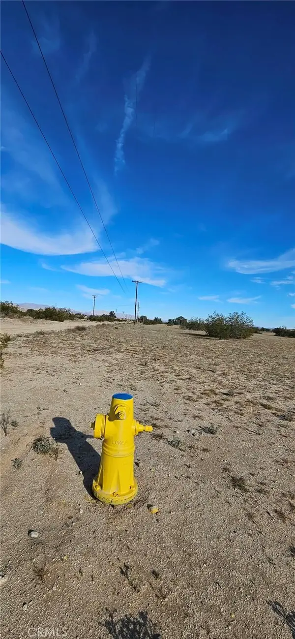 800 Mesa Dr., 29 Palms, CA 92277