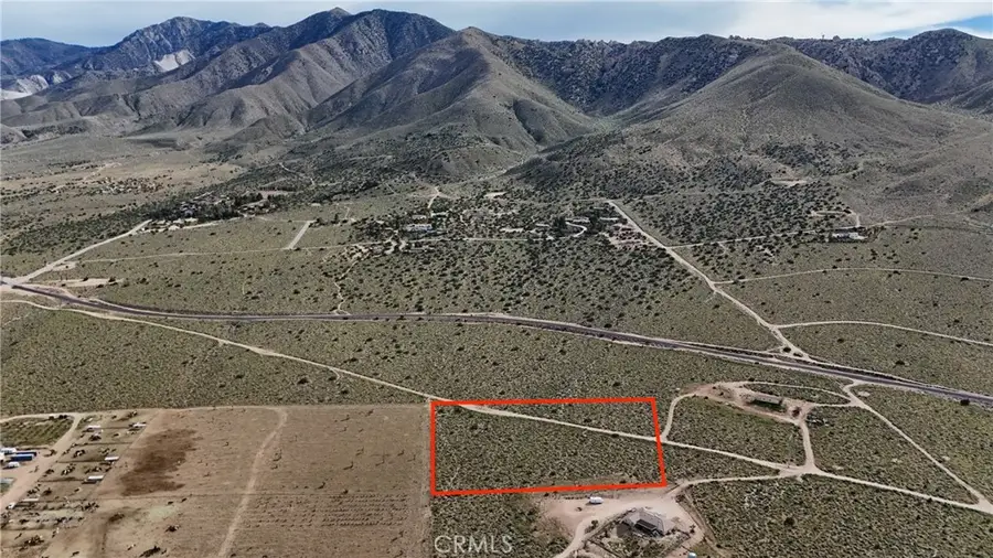 713 Kinglet Road, Apple Valley, CA 92308 - #3