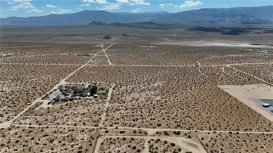 709 East End Road, Lucerne Valley, CA 92356 - #2