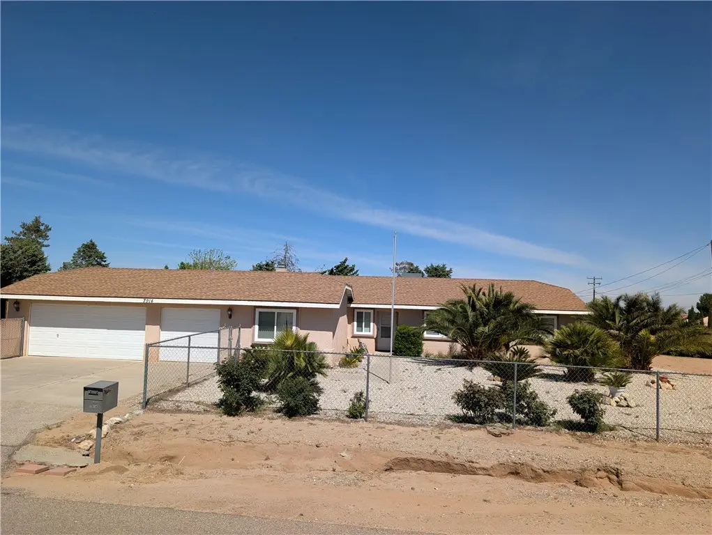 7914 Victor Avenue, Hesperia, CA 92345 - #1