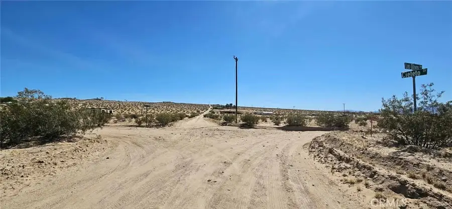 800 Cielito Dr., Twentynine Palms Yucca Valley, CA 92277 - #2
