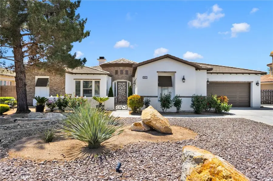 19277 Stratford Way, Apple Valley, CA 92308 - #2