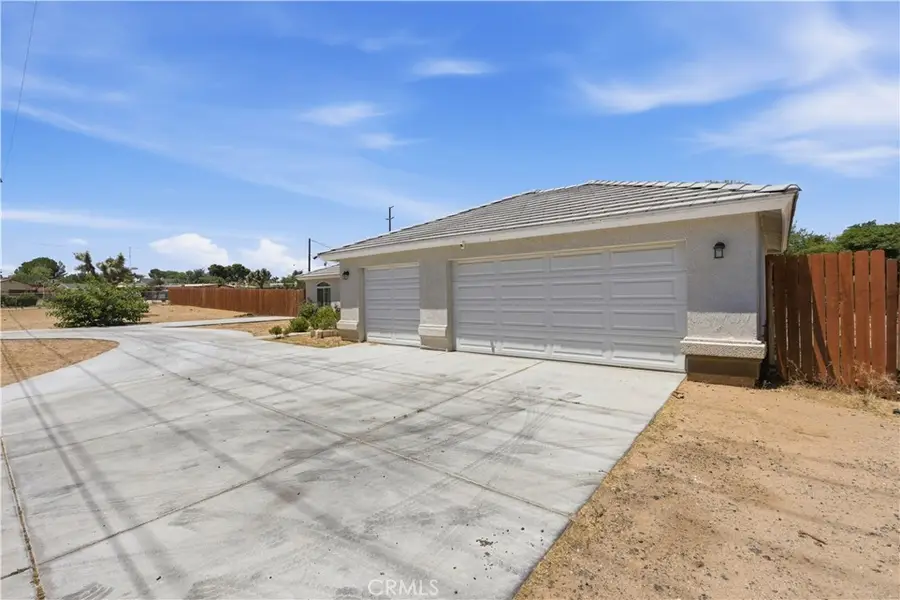 8984 Peach Ave, Hesperia, CA 92345 - #2