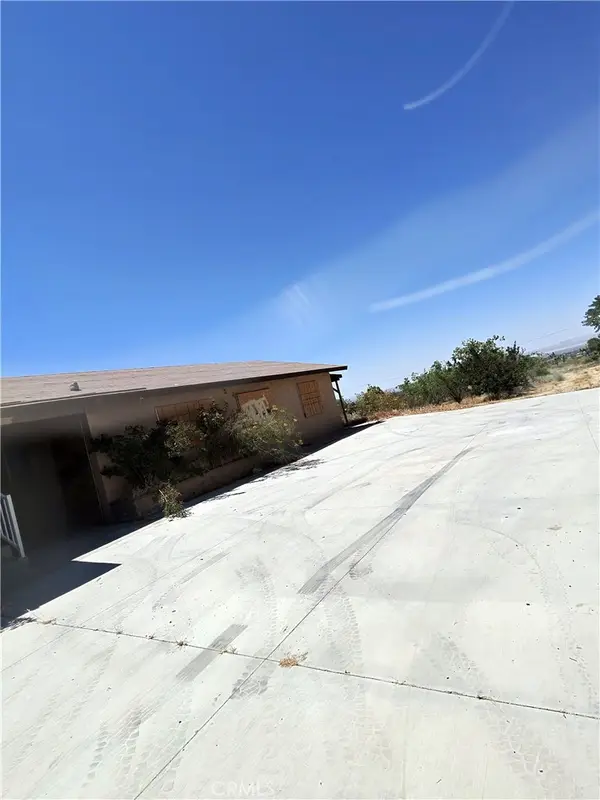 9640 Malpaso, Phelan, CA 92371