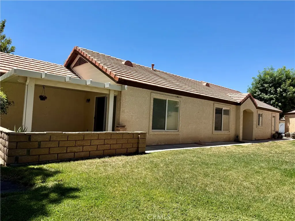 19078 Stoddard, Apple Valley, CA 92308 - #1