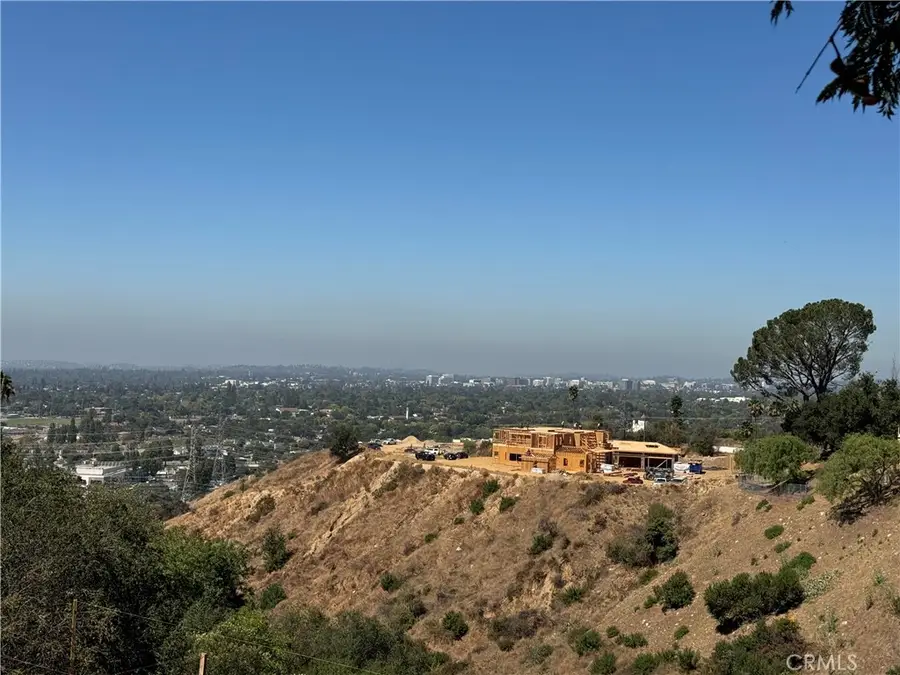 3215 Fairpoint Street, Pasadena, CA 91107 - #3