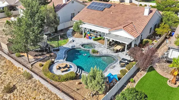 11240 Dandelion Lane, Apple Valley, CA 92308