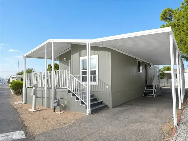 22601 Bear Valley Road, Apple Valley, CA 92308