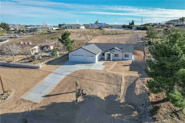 17805 Bangor Avenue, Hesperia, CA 92345