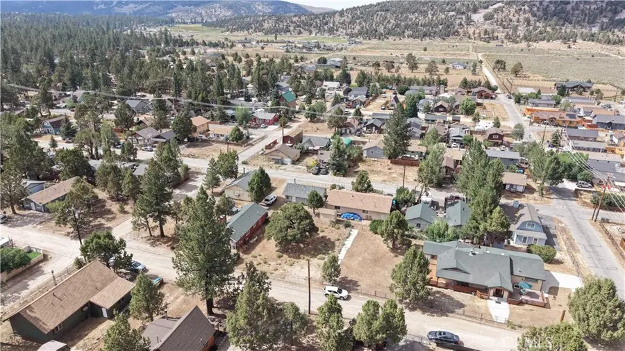 111 3rd Ln, Big Bear Lake, CA 92315 - #2