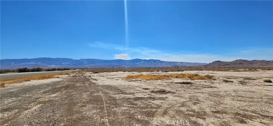 801 Bartow Rd., Lucerne Valley, CA 92356 - #2