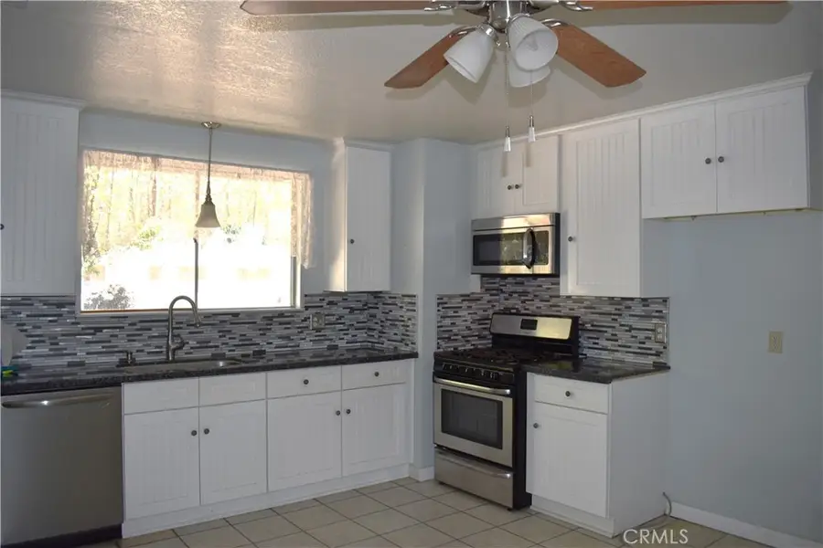 12566 Iroquois, Apple Valley, CA 92308 - #3