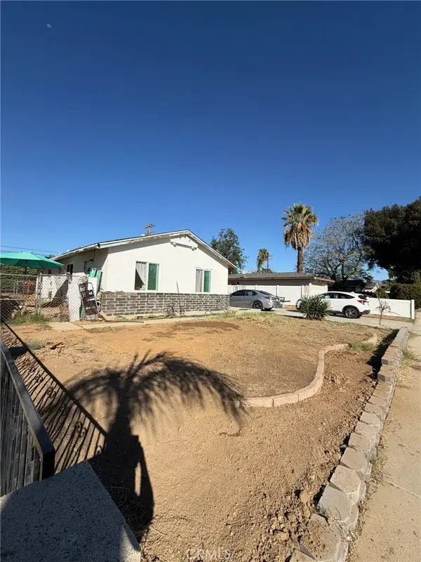 262 N Larch, Rialto, CA 92376
