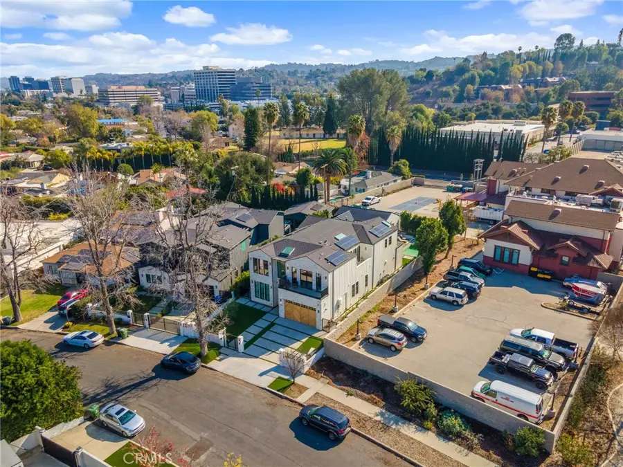 16846 Addison Street, Encino, CA 91436 - Image #3