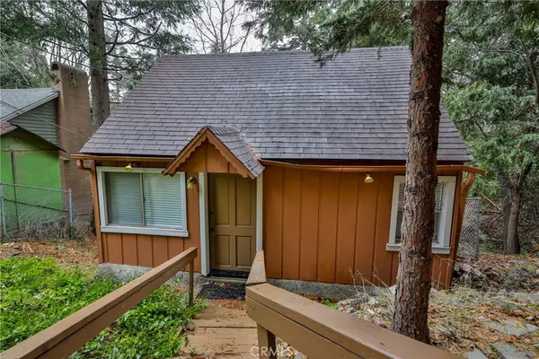 23679 Hillside Drive, Crestline, CA 92325