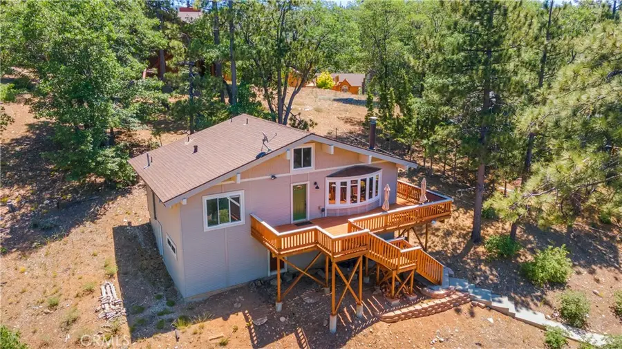 39576 Oak Glen Road, Fawnskin, CA 92333 - Image #3