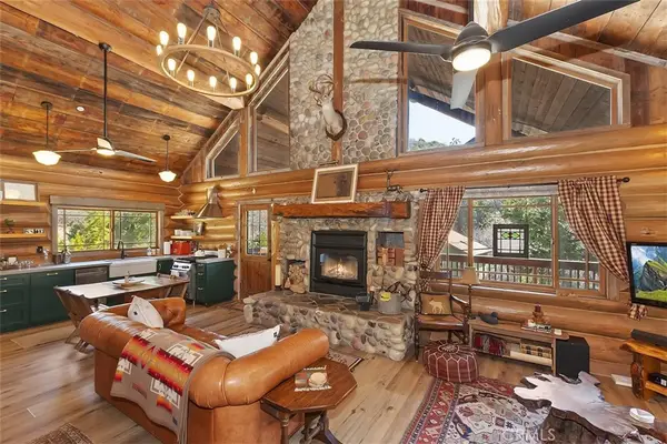 29632 Hook Creek Road, Cedar Glen, CA 92321