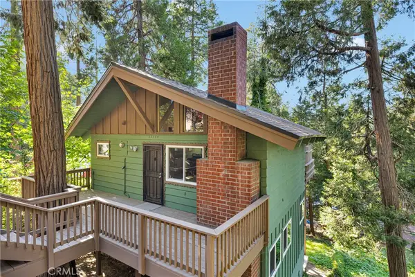 23550 Lake Drive, Crestline, CA 92325