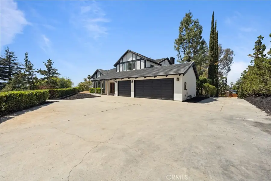 529 Manzanita Road, Redlands, CA 92373 - Image #3