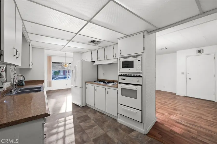 3850 Atlantic Avenue #60, Highland, CA 92346 - Image #2