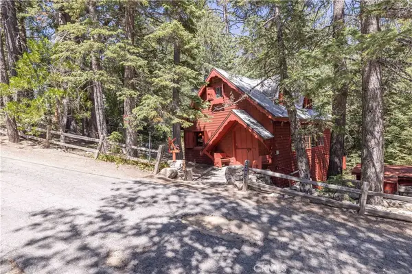 32825 Deer Lick Drive, Arrowbear, CA 92382